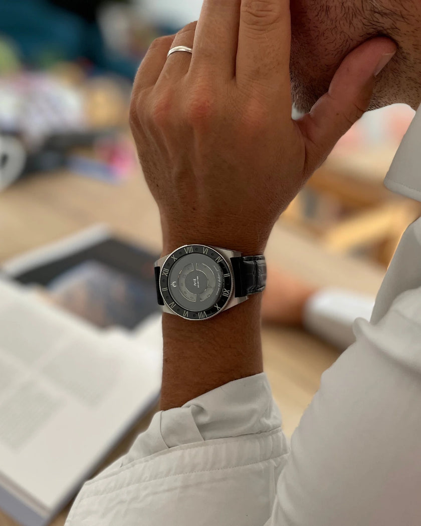 Since 4.6 B.Y.R.S. Black